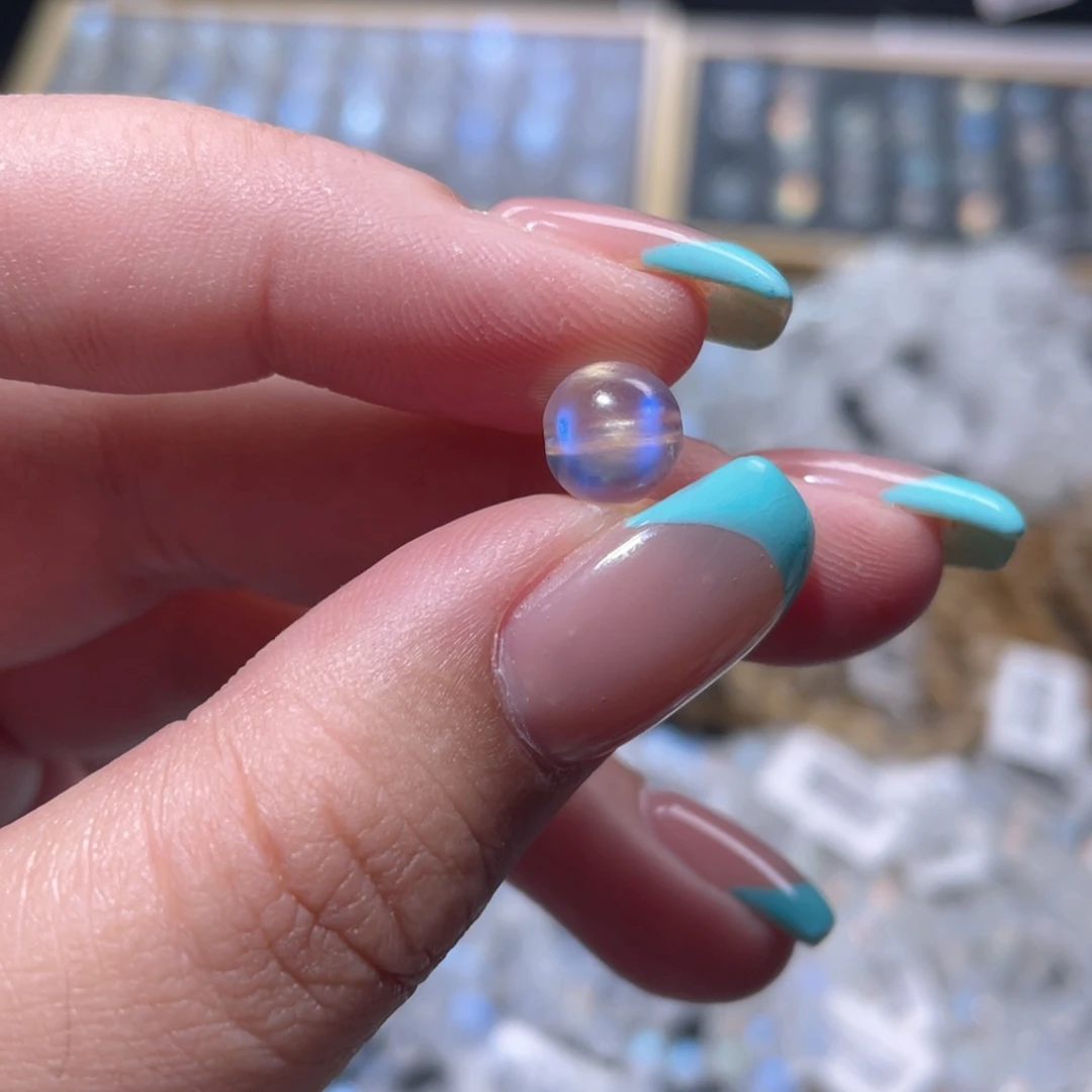 M***Q长石裸石蓝月光单珠8mm