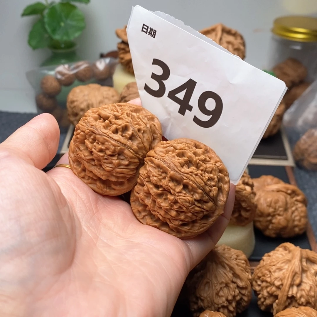 文玩核桃吊坠黑*蜜43水龙纹349