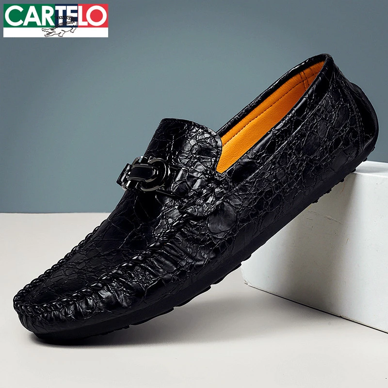 卡帝乐鳄鱼皮鞋男鞋秋季款2025新款懒人一脚蹬休闲鞋子男士豆豆鞋