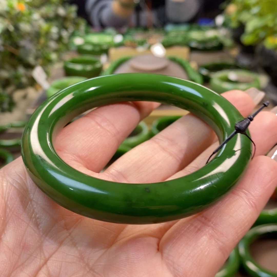 和田玉（碧玉）手镯未镶嵌