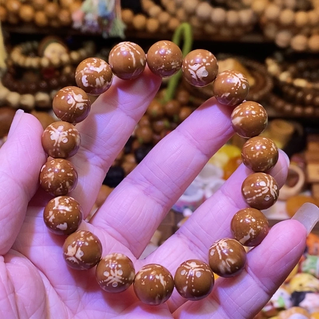 吊坠猴头核桃紫金鼠单圈手串（开播福利）