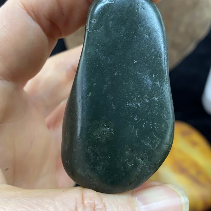 未镶嵌和田玉（糖玉）挂件