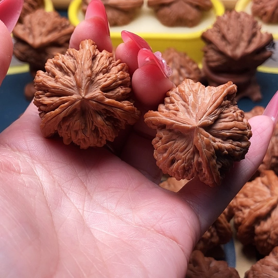 文玩核桃把件四座楼三棱全品 38