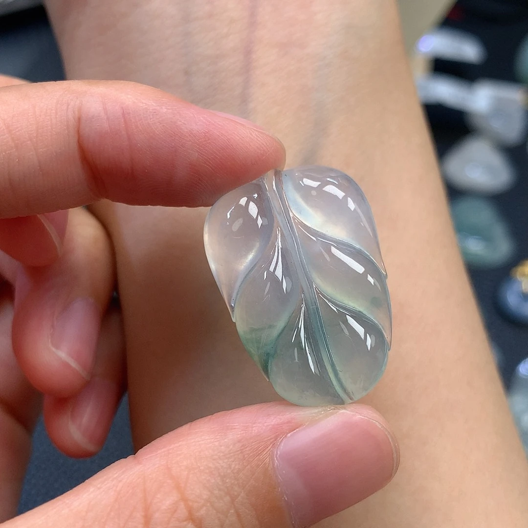翡翠未镶嵌吊坠(不含链)翡翠