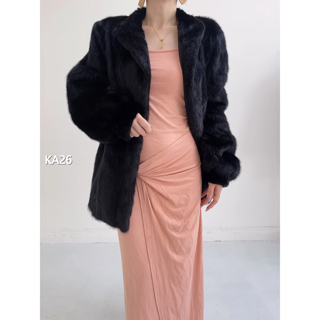 【KA26】L 本黑色短款全抽水貂毛大衣（肩41胸110衣71袖64）25026