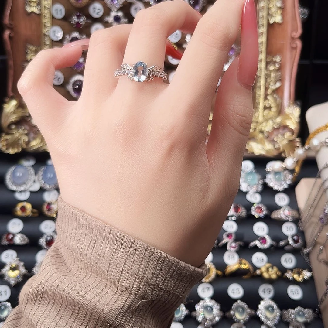 银S925镶嵌戒指托帕石