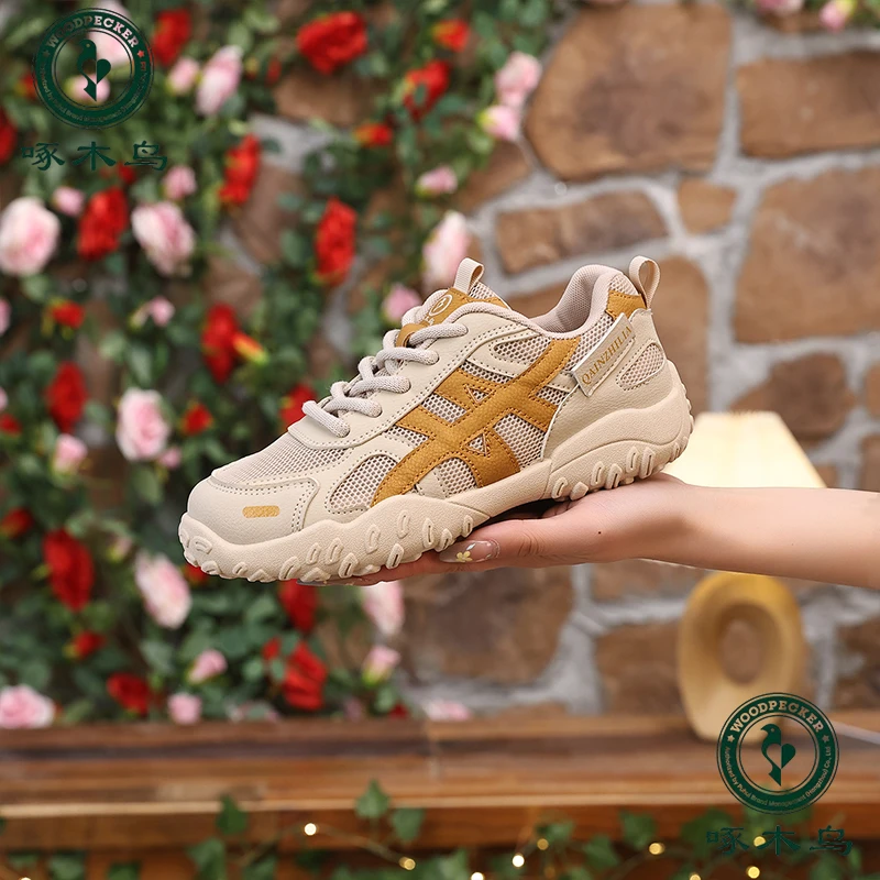 啄木鸟品牌阿甘鞋女2025秋季面透气轻便舒适复古风软底休闲鞋女-