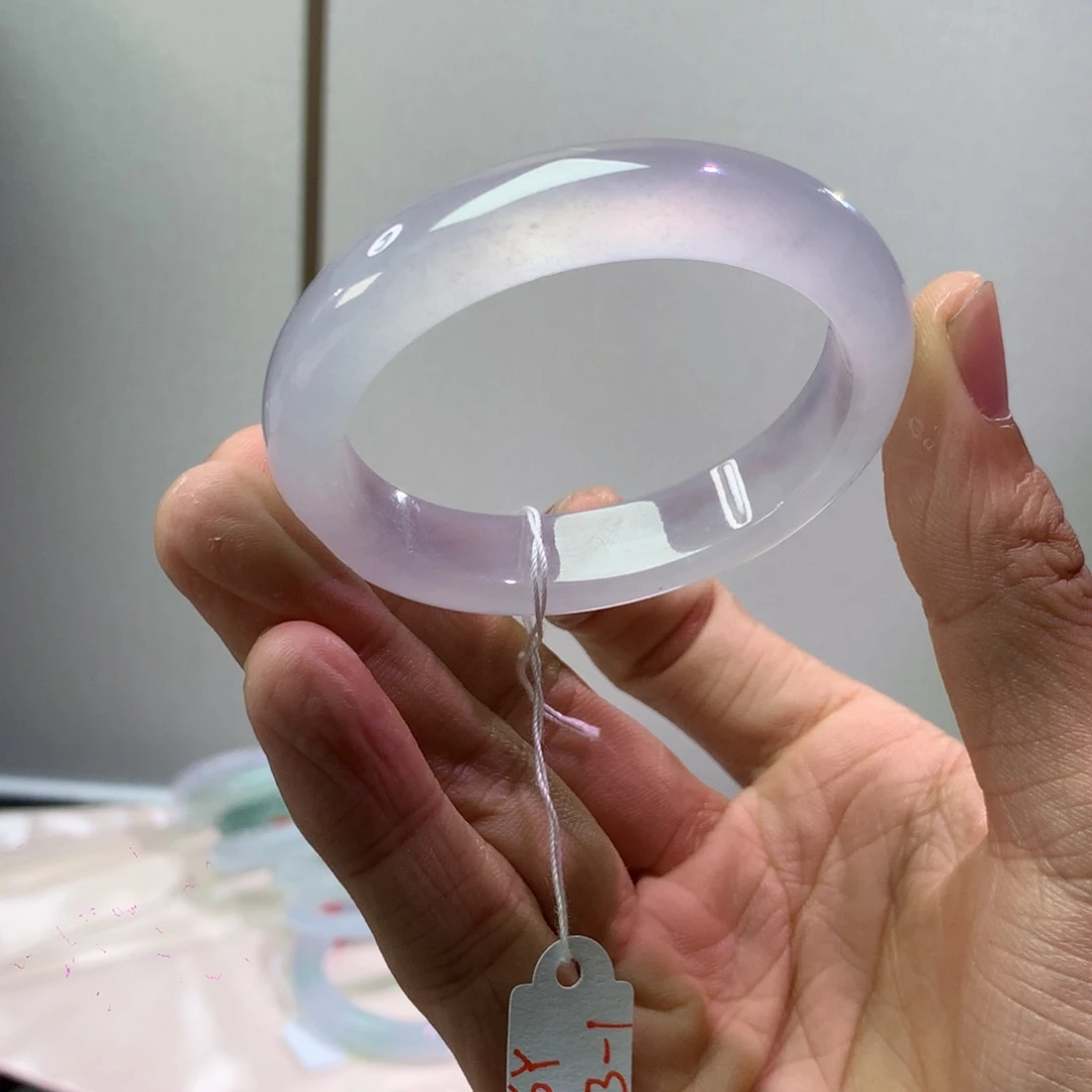 未镶嵌手镯翡翠贵妃