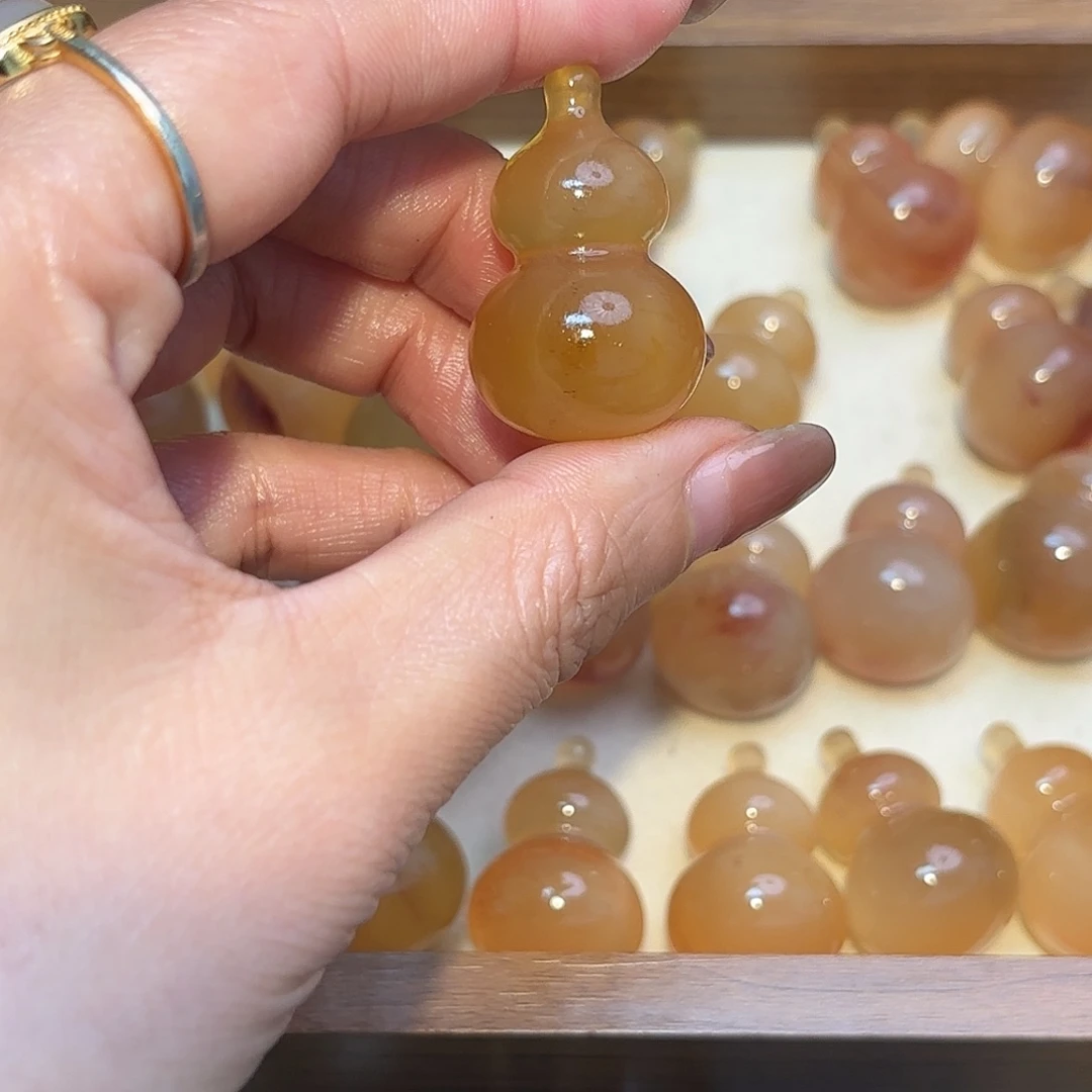 兔***嘉非金属高贵羊葫芦