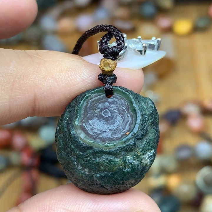 玛瑙/玉髓未镶嵌珠宝半成品