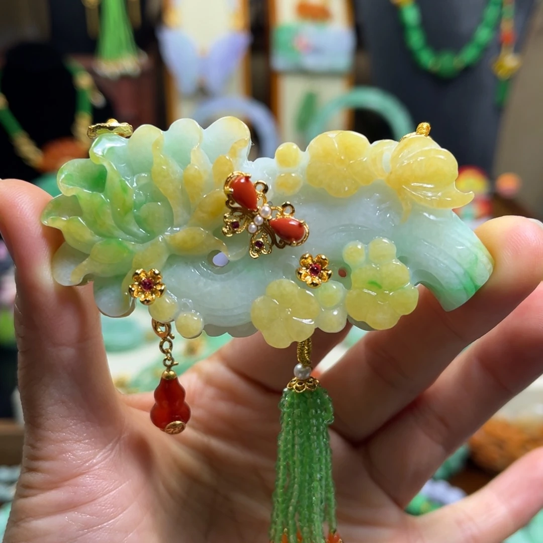 翡翠未镶嵌颈饰天然翡翠