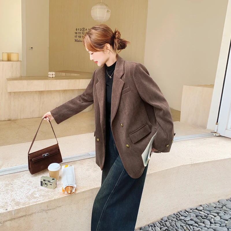 美拉德咖色西装式羽绒服2025冬季新款韩系穿搭白鸭绒内胆西服外套