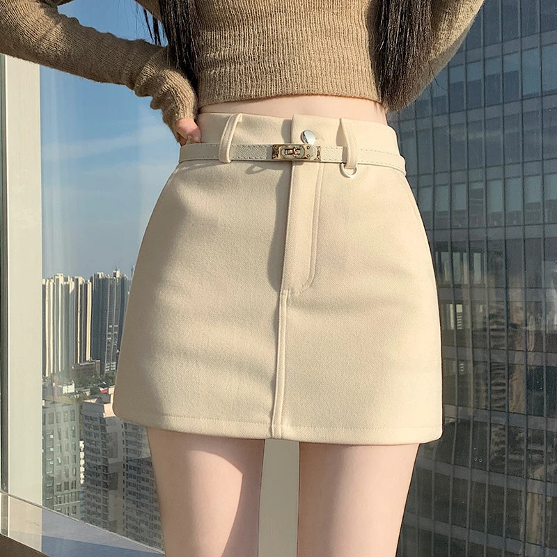 现货毛呢半身裙女春秋冬2025新款高腰显瘦a字短裙小个子包臀裙子