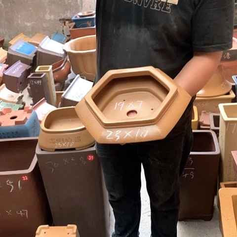 紫砂花盆手工艺品