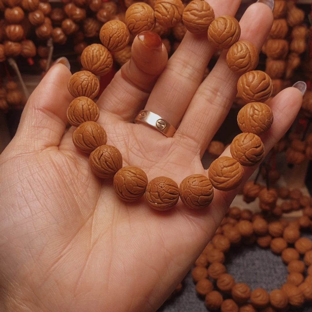 吊坠桃核龙纹桃枭