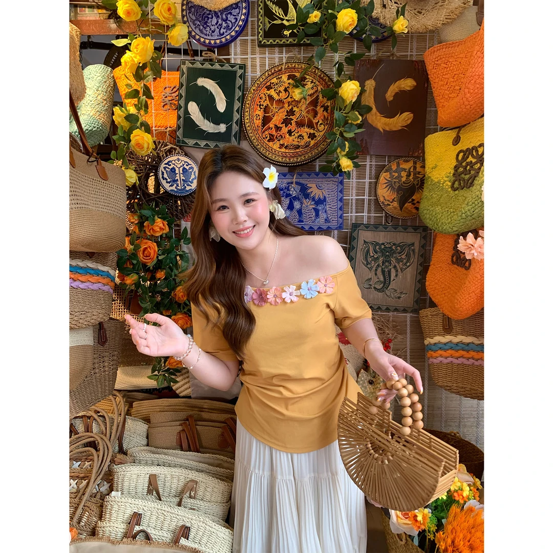 现货大婉酱千千微胖定制【油画艺术生】 斜肩度假风显瘦短袖女9677X