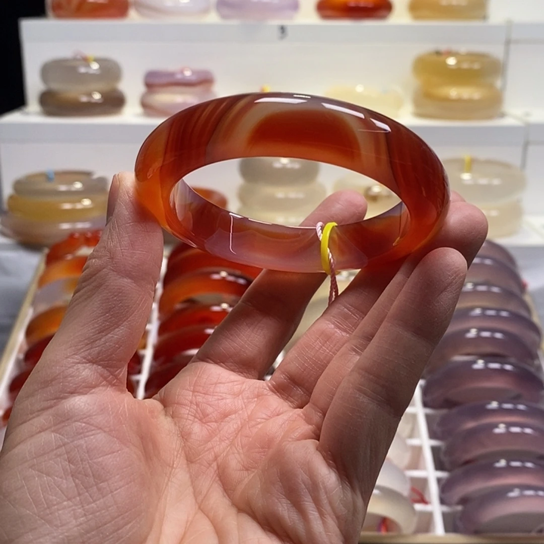 玛瑙/玉髓未镶嵌手镯天然纹理俏色