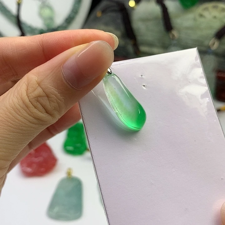 颈饰未镶嵌翡翠源头