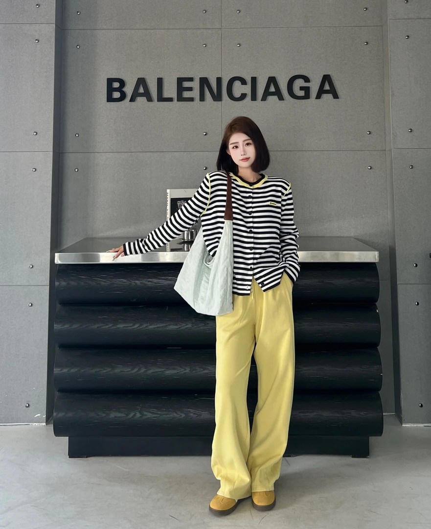 毛小衣显瘦长袖宽松条纹拼色气质小众秋季春游出行9015