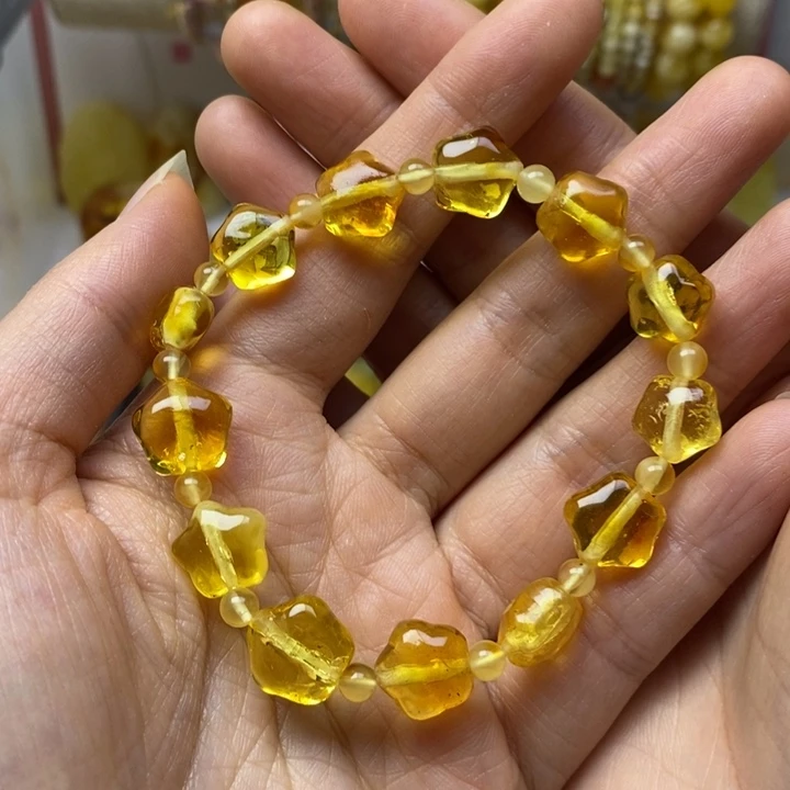 蜜蜡未镶嵌裸石瑕疵，内裂