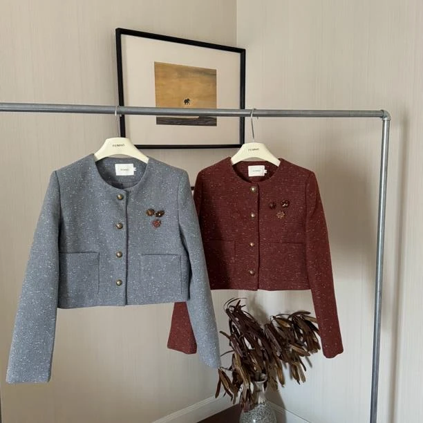 【赵小小yimao】75815 法式气质高级小香风圆领单排扣短外套