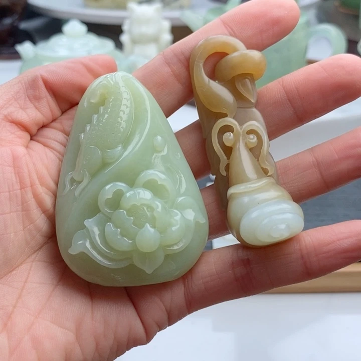 和田玉和田挂件未镶嵌薛*