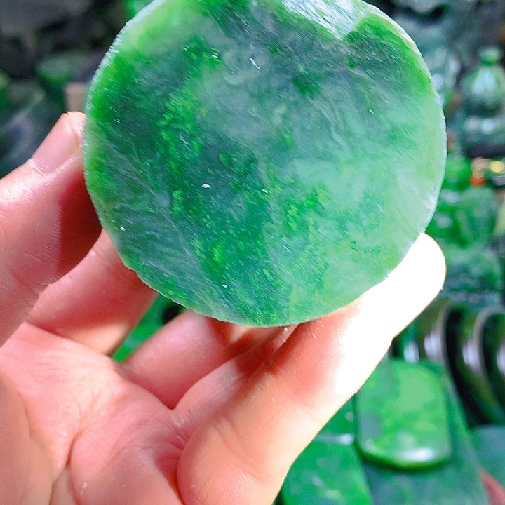 未镶嵌和田玉（碧玉）挂件爱*奇