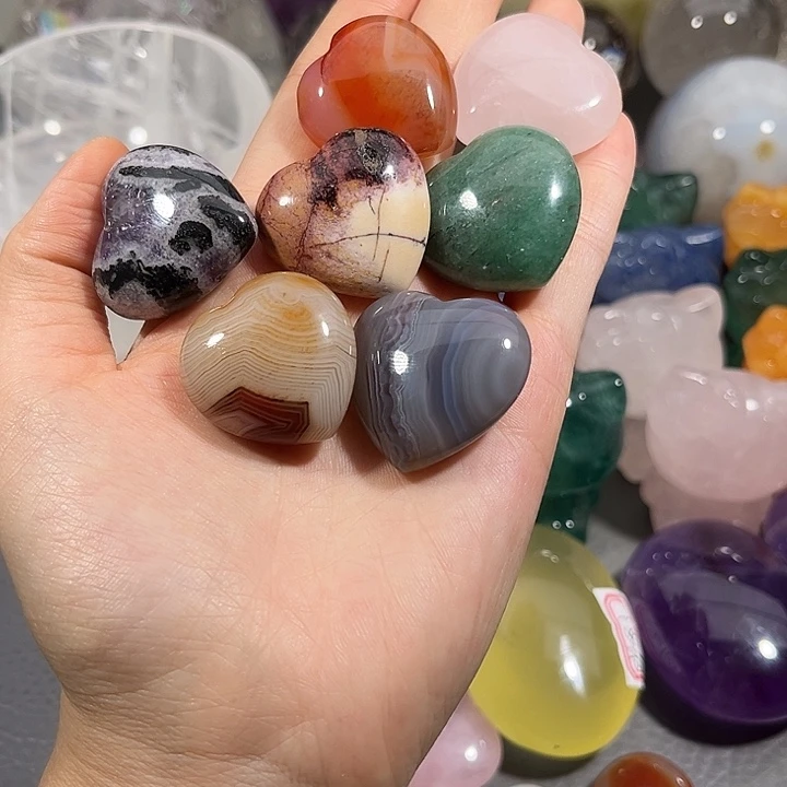 大型摆件（非配饰）水晶未镶嵌随机一个