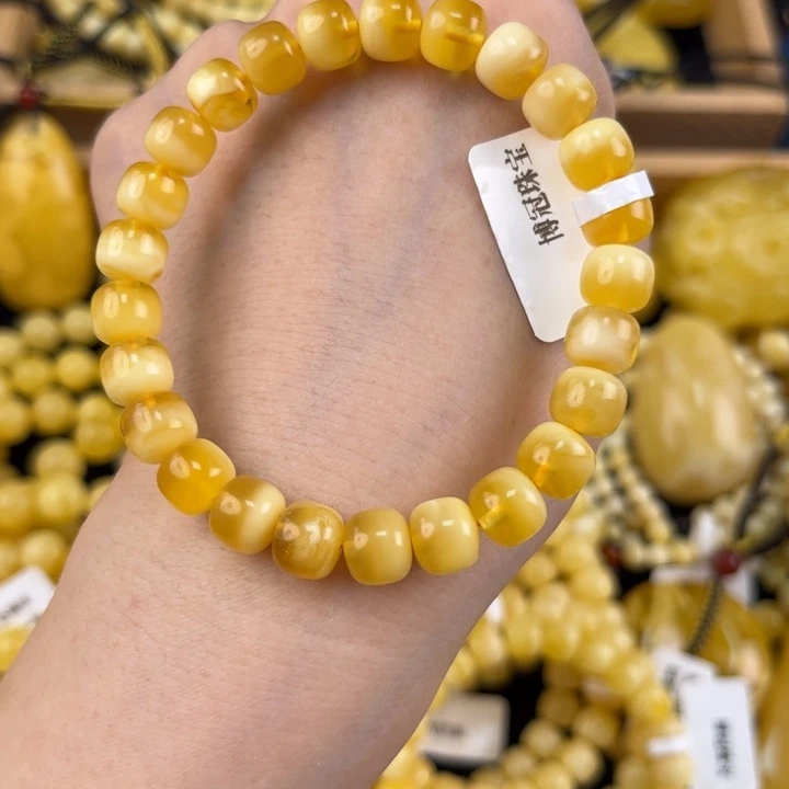 未镶嵌琥珀裸石琥珀，