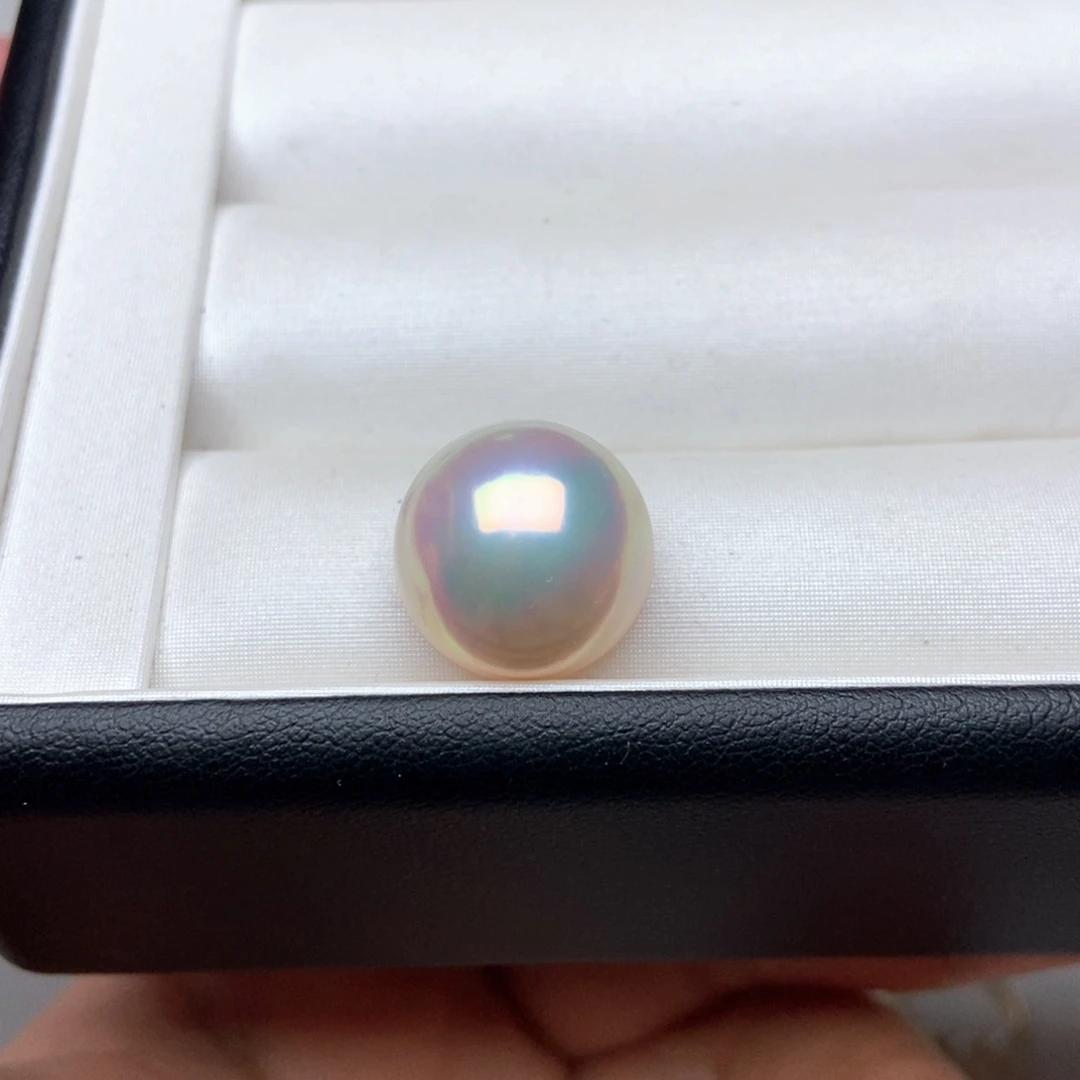 未镶嵌拼合珍珠（马贝珠）裸珠