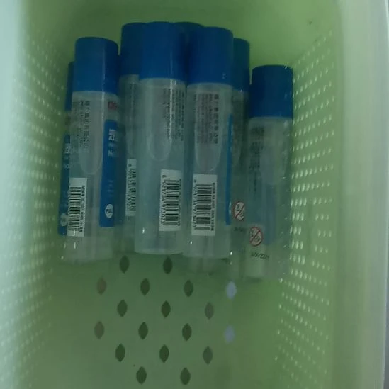 胶水。？。。。。。。。。。。。。