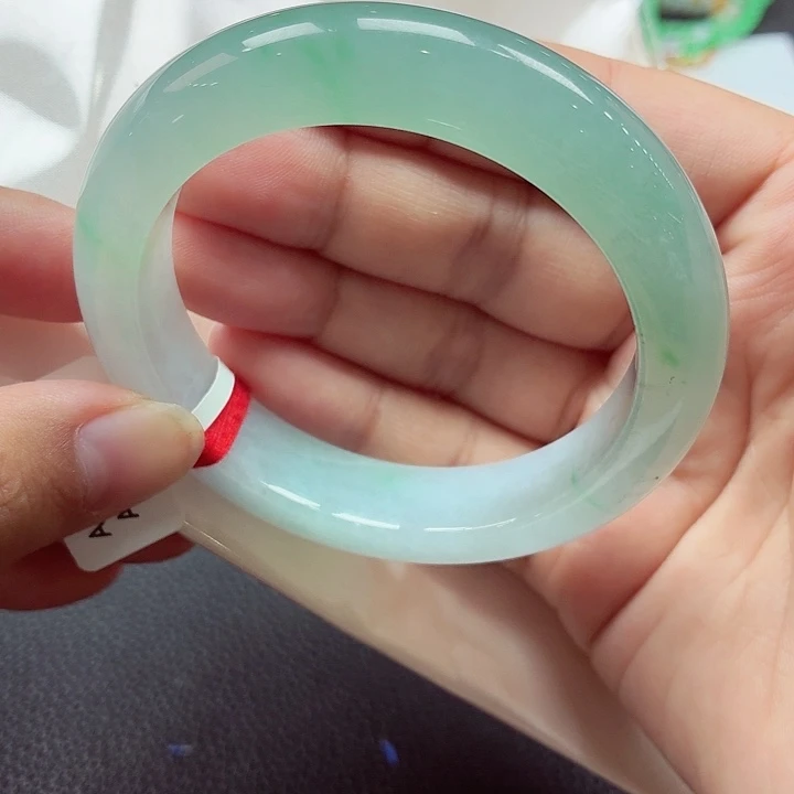 翡翠未镶嵌手镯天然缅甸A货翡翠