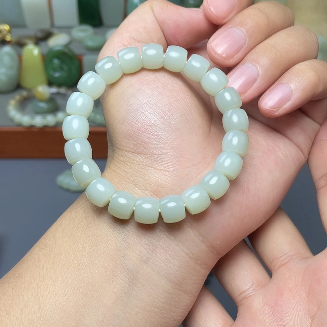 和田玉未镶嵌手链