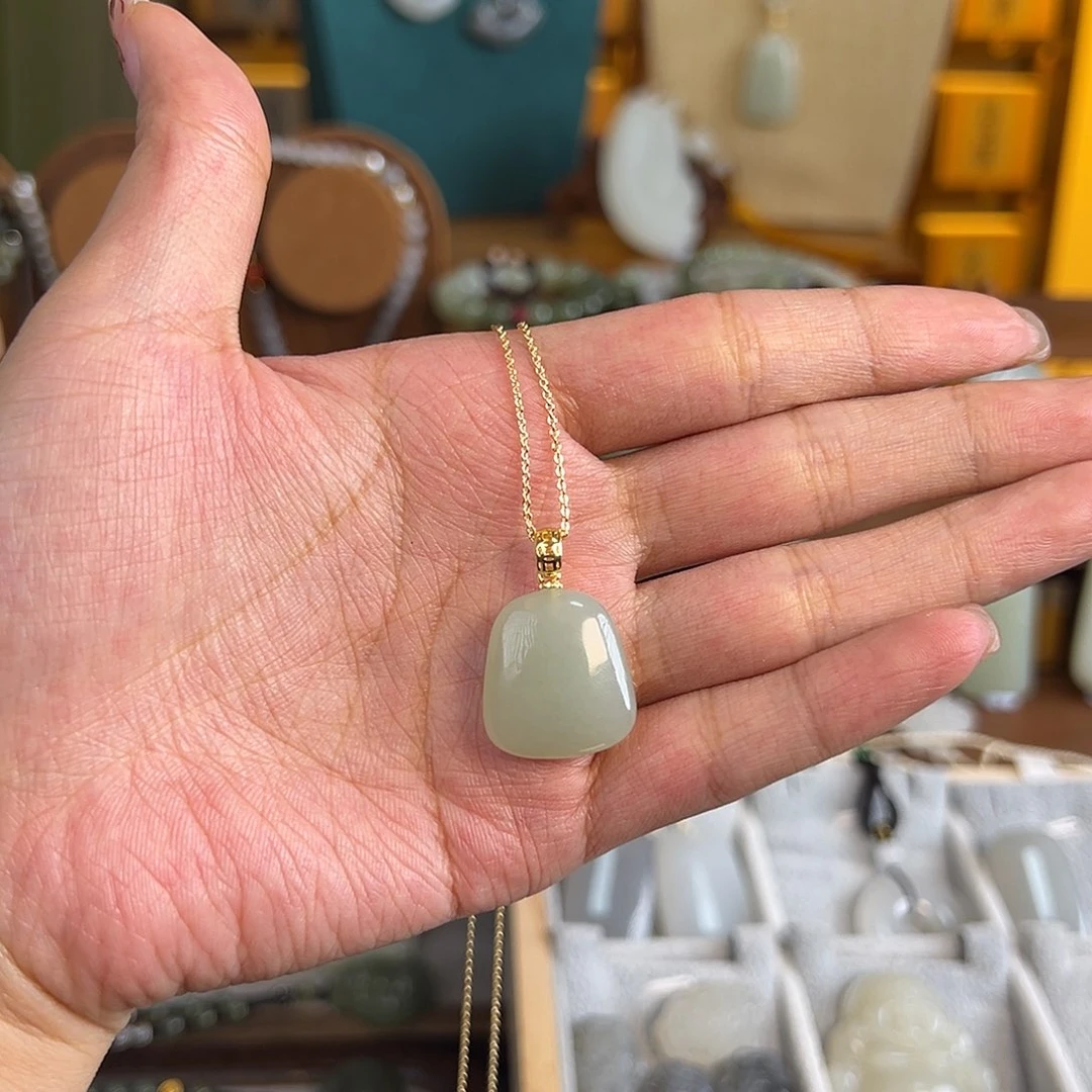 和田玉项链未镶嵌