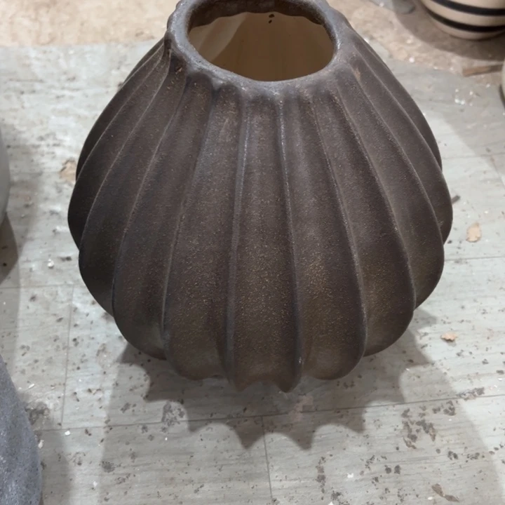 陶瓷花瓶摆件外贸出口（微瑕）