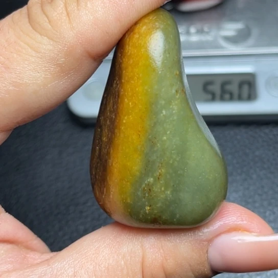 未镶嵌和田玉珠宝奇石
