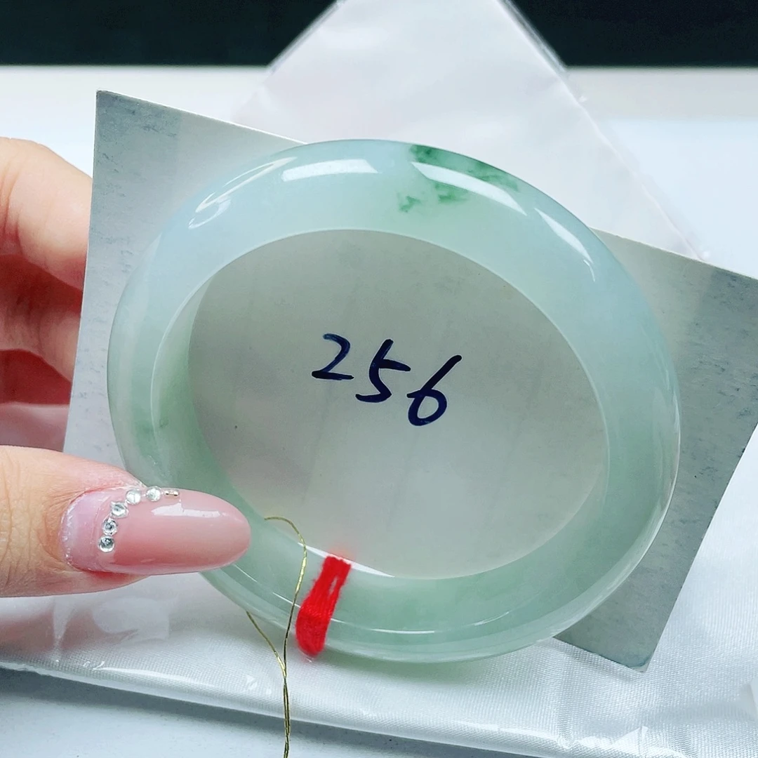 翡翠未镶嵌手镯正圈57+