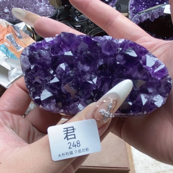 大型摆件（非配饰）紫晶未镶嵌