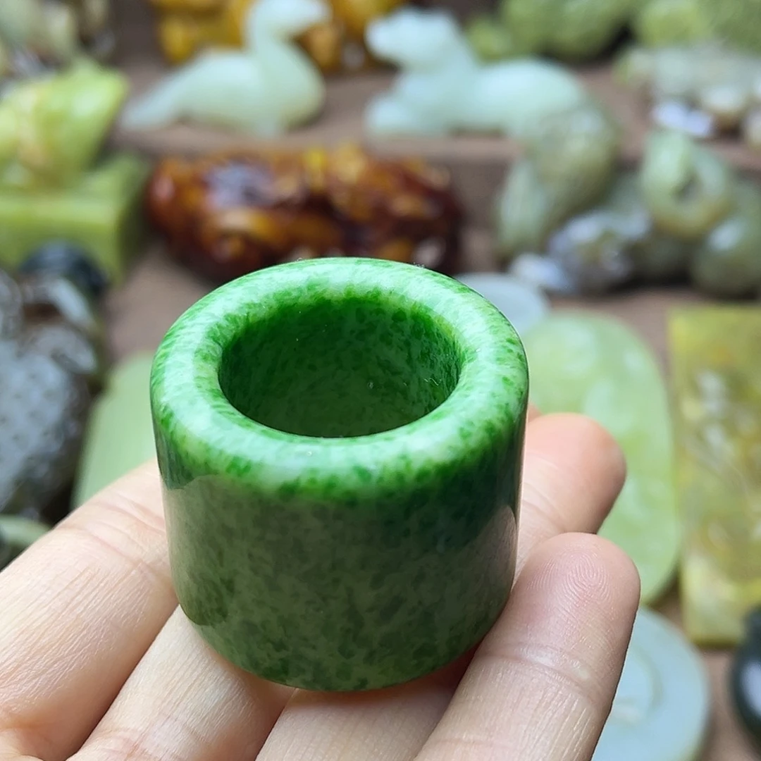 白玉菩提吊坠101。。