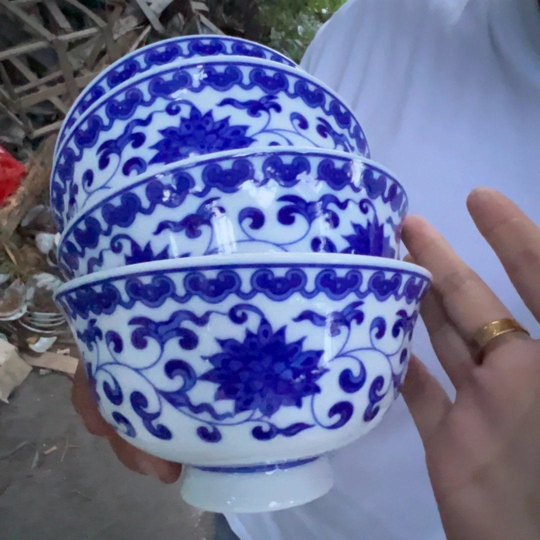 瓷片景德镇陶瓷玉泥蓝色缠枝莲面碗4只