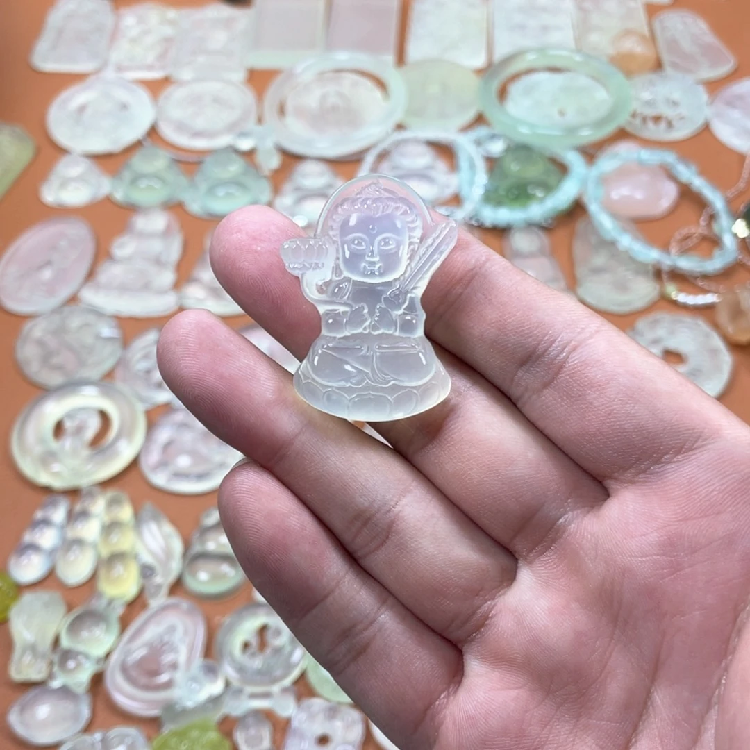 ****鱼蛇纹石玉未镶嵌帅主播