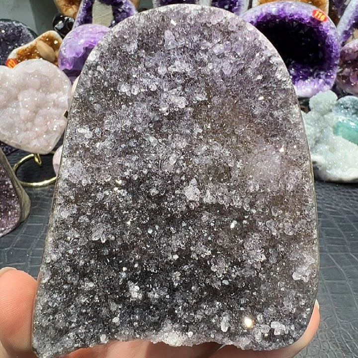 珠宝半成品未镶嵌紫晶