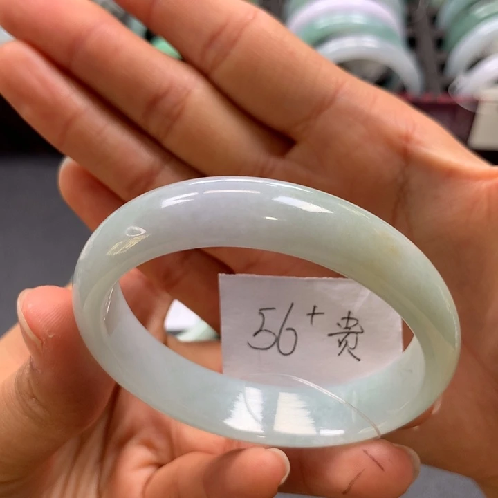 未镶嵌手镯翡翠手镯