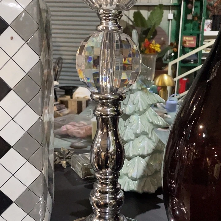 陶瓷花瓶部分（微瑕）