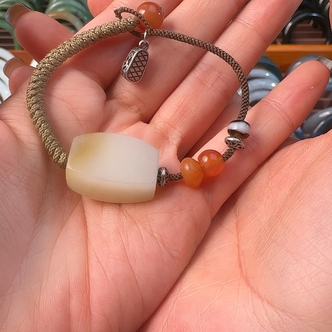 和田玉未镶嵌手链