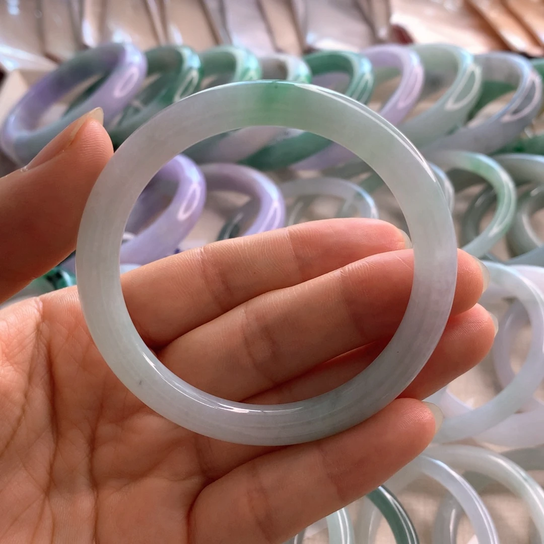 未镶嵌手镯翡翠圆条带色55