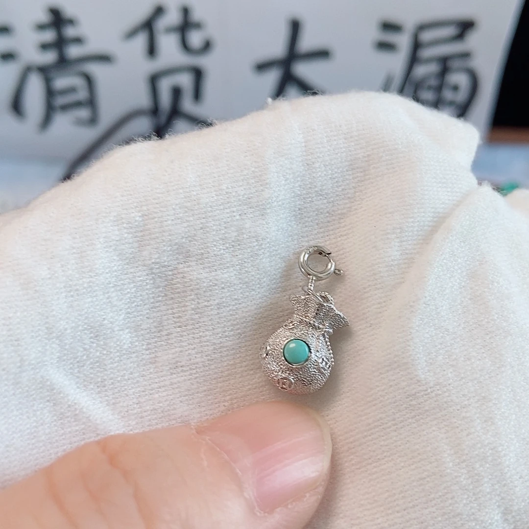 未镶嵌南红玛瑙珠宝奇石