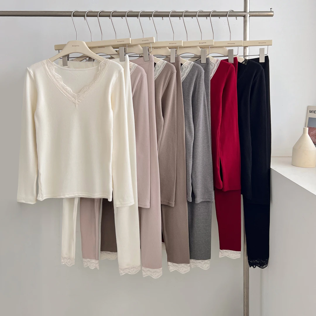 V领蕾丝花边轻奢暖肤衣保暖套装Q1108