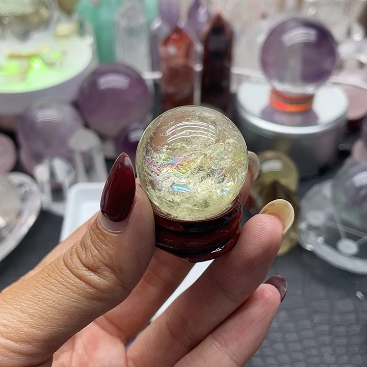 牧***~未镶嵌珠宝半成品水晶57黄水晶球
