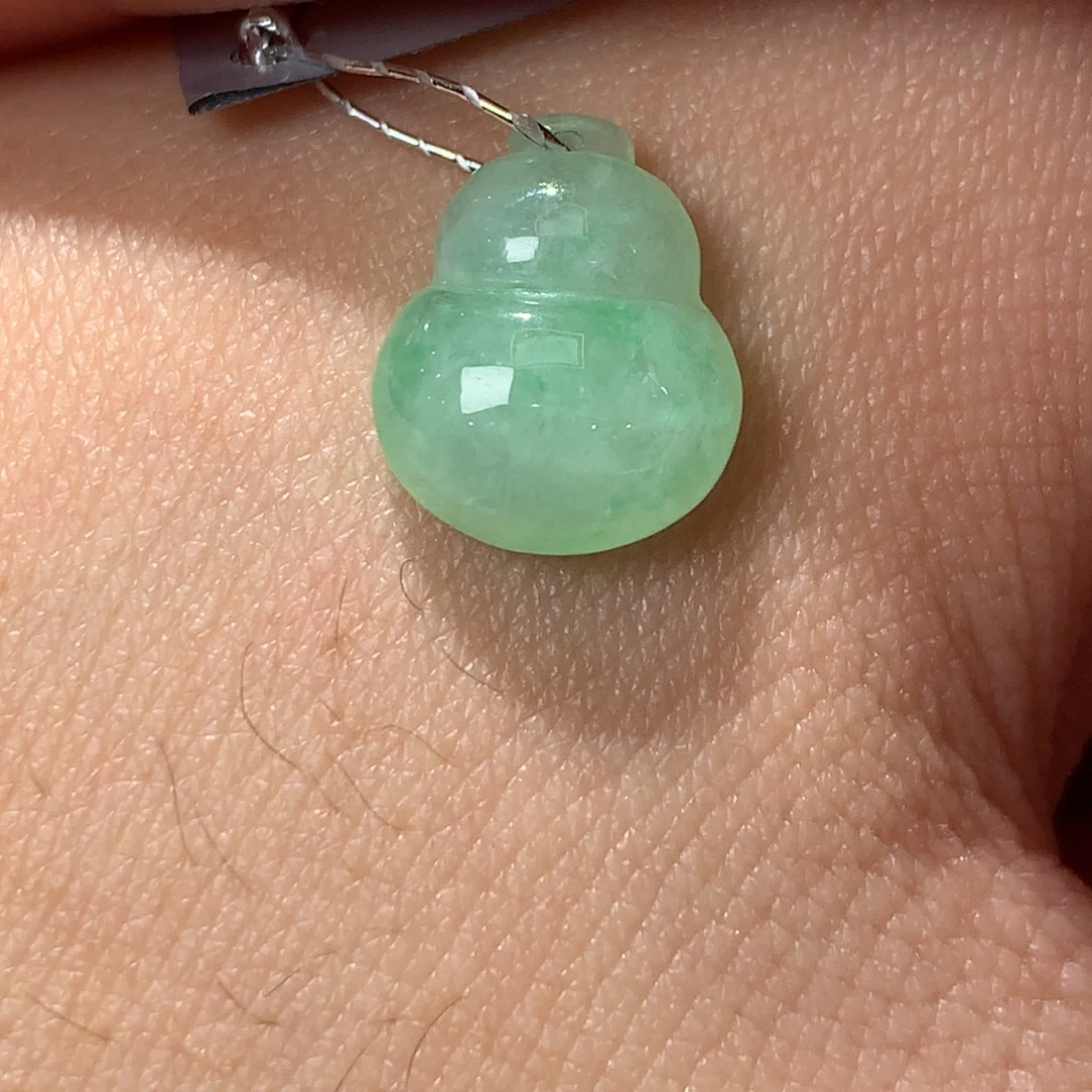 翡翠未镶嵌颈饰58765